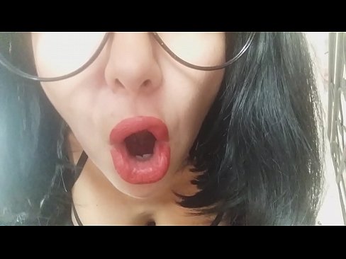 ❤️ Heval, dêya te îro nahêle tu biçî dibistanê... Pir hewcedariya min bi te heye... ❤ Pornoya spehî li porno ku.onlyhdporn.ru ☑